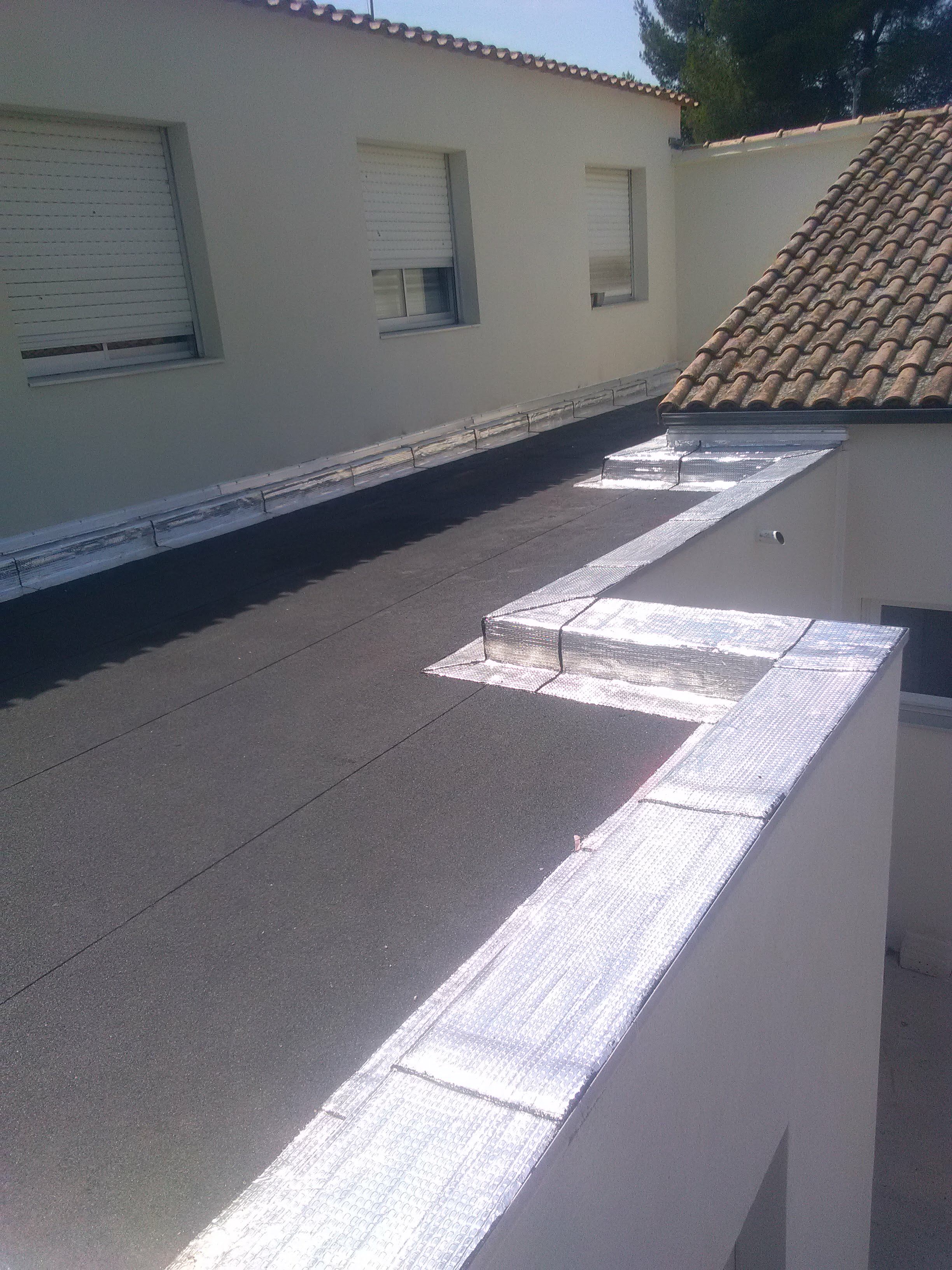Intervention d'urgence sur toiture - Travaux d'isolation et d'étanchéité - chantier Terminé