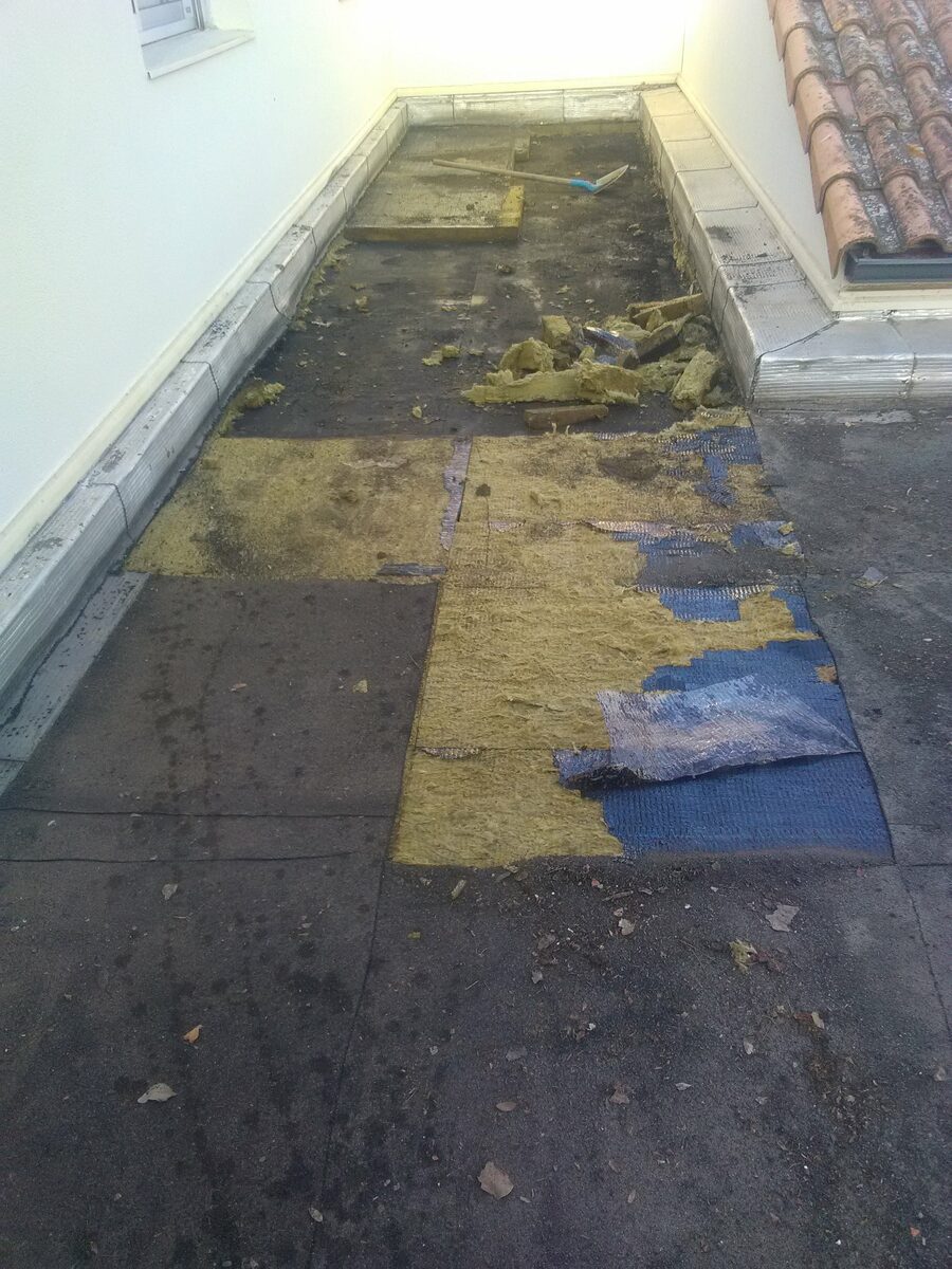 Travaux en urgence sur toit - Mise hors d'eau toiture