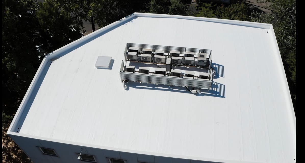 Revêtement Cool Roof sur toit terrasse